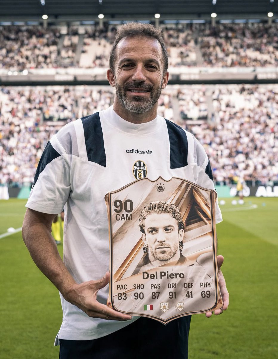 juvefcdotcom's tweet photo. 🤍🖤 https://t.co/xaxLfvzg1F