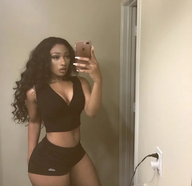 strwblem0nade's tweet photo. @THESTEPHYY “you can check the throwback pics I BEEN that bitch” ahhhh you mad https://t.co/J2kKs6S4QL