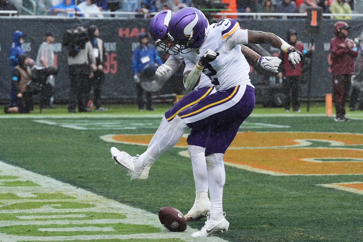 rodgers_isaiah's tweet photo. 2-0 https://t.co/gKdnKP6U3j