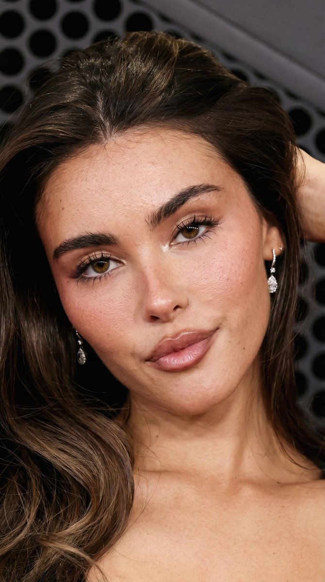Alchiefa3OO's tweet photo. Dm for Requests &amp; Private Inquiries 
#MadisonBeer #Celebrity #AI #NSFW https://t.co/NtGB32H55K