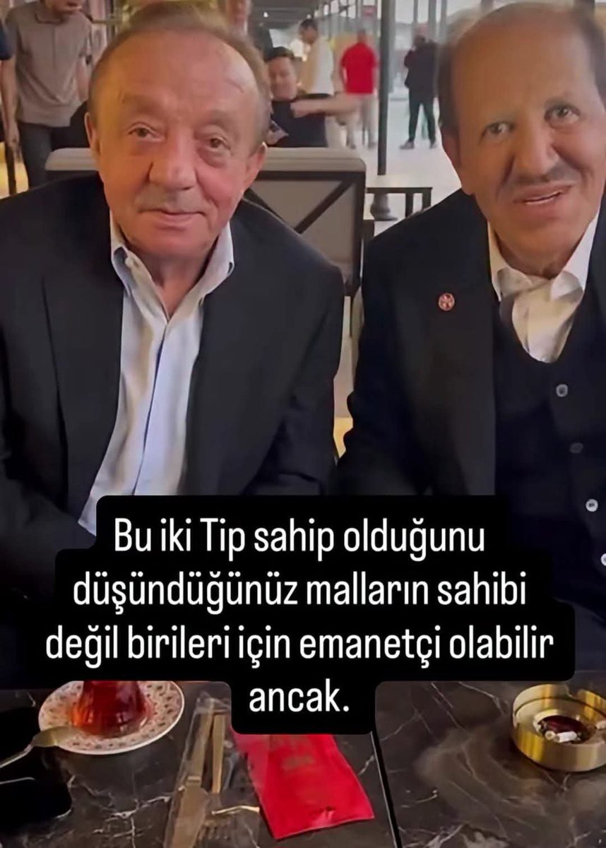 engl62030841's tweet photo. Karayolu Cengiz’e
Demiryolu Cengiz’e
Havaalanı Cengiz’e
Yerin altı Cengiz’e
Yerin üstü Cengiz’e say say bitmez.

Asıl sorum şu, Cengiz Holdingin arkasındaki adam kim.?

Ve bir çok yetkiyi bu kadar rahatlıkla nasıl alabiliyor.? https://t.co/6e4z2NT9lh