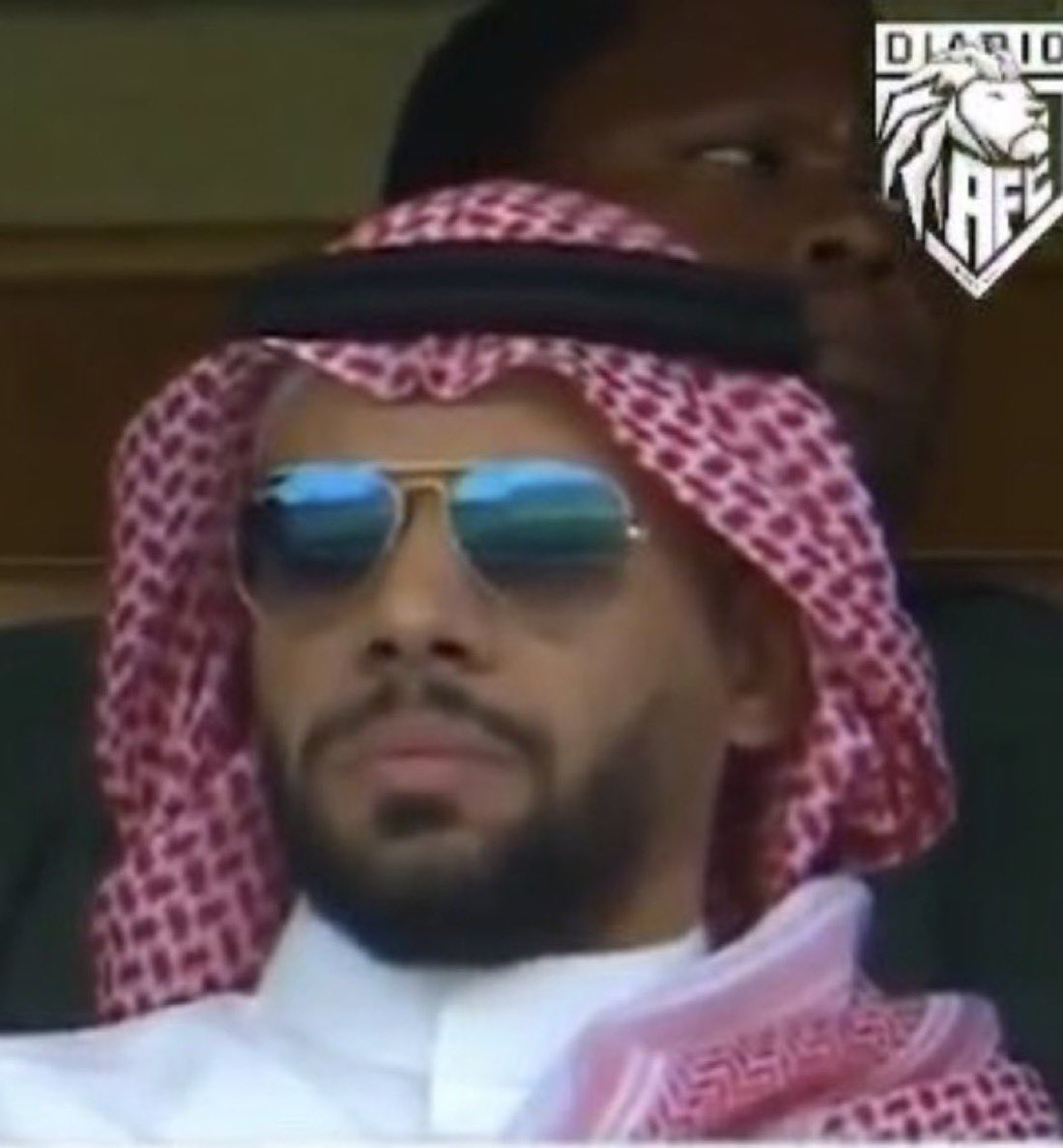 abumurad2030's tweet photo. @MnbrAlahlisa لمن يهمه الامر ..
نطالب بفتح تحقيق مع الشنقيطي حول الاموال التي صُرفت على اشباه اللاعبين مثل ارتيم وابراهيما
ومساعد مدرب طُرِد من الدوري الاماراتي ..!!

ما حدث للاهلي في ظرف شهر يؤكده الكثير 
من الشكوك والريبة حول الهدر المالي في
تعاقدات ادارة الشنقيطي !

#ابعاد_الشنقيطي_مطلب https://t.co/VTaBzbMhW7