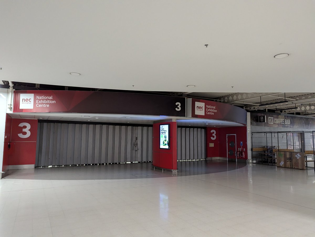 MahouShoujoMiyu's tweet photo. Here for vexpo 2027 where is everyone? https://t.co/05ZdhvipMV