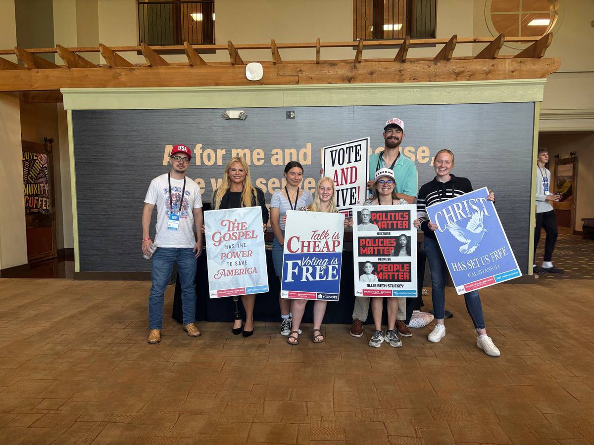 TPUSAatMTSU's tweet photo. We had an amazing time at the Culture and Christianity Conference at @wochurchtn ! We engaged with so many people from all over the nation, checking over 30 voter statuses! We’re glad that @jaden_heard from @TP_Communities could join us for the conference! https://t.co/BEb0r9xygf