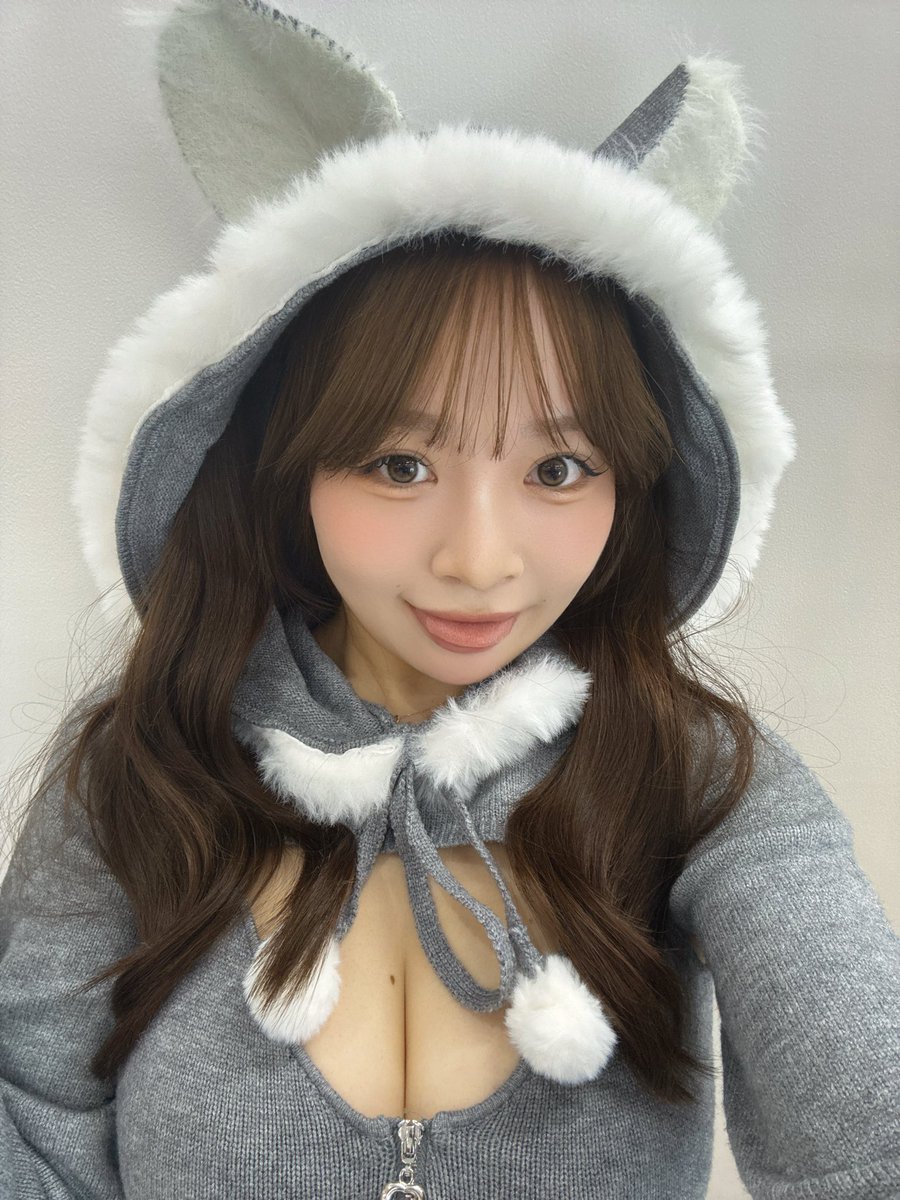 jnwgi5's tweet photo. 📸今日注目したいのは「大嶋みく」さん✨

本日9月21日をもって、6年間活動してきた「BOCCHI。」を卒業。

グラビアでは最新デジタル写真集『NEXT STAGE』も発売中🔥

新たなステージも応援したい人は「❤️」で！

📸毎日グラビア情報を紹介中
【https://t.co/pjMY1ueV2j】
#大嶋みく #BOCCHI #グラビア https://t.co/lQGdQrM0oW