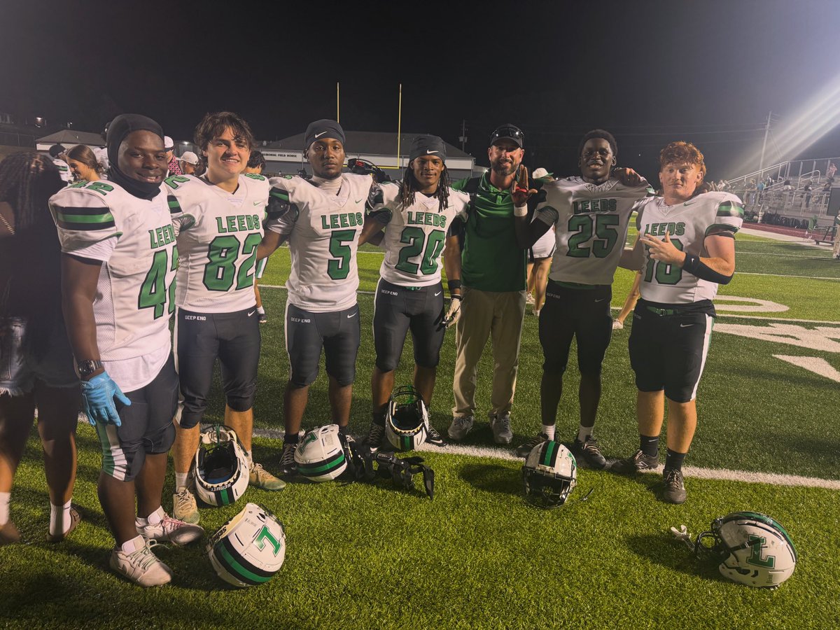 jordonwelch3's tweet photo. Another region win for the guys. Super proud of this group for handling the business trip. 3-0 in the region. One step closer to a playoff birth. #EAT https://t.co/9URX9HMUwu