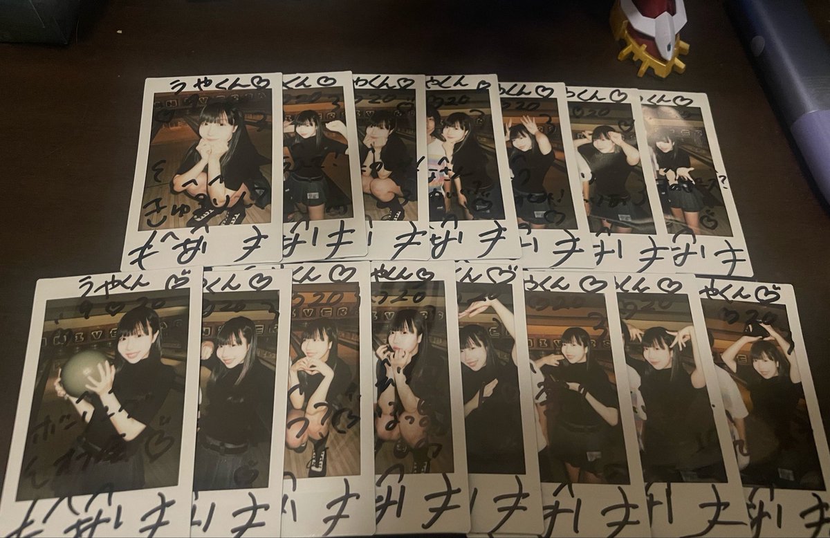 sanairo_COLOR's tweet photo. さなとはじめてのボウリング！！
本当に邪魔だった！！！！！
でも、楽しかったのでよしとします。 https://t.co/OzvsEujMNd