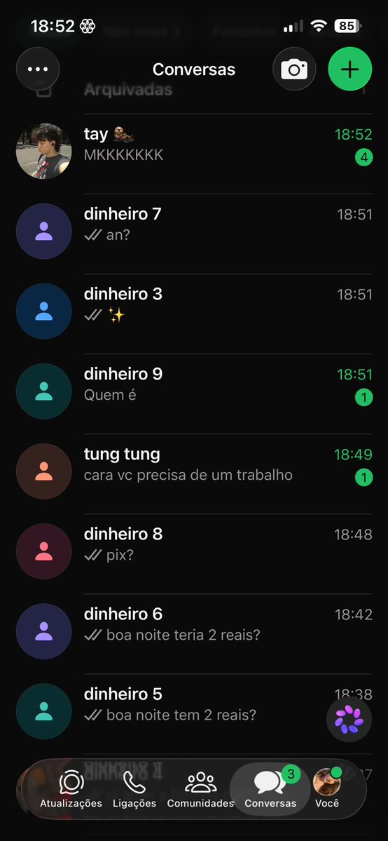 crackgeyser's tweet photo. acho que eu vou infartar minha amiga é tão atoa https://t.co/aZHYMU0UOU