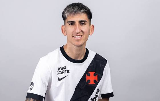 Lecanista's tweet photo. Alan Lescano en 2 partidos ya es FIGURA de Vasco Da Gama y Malaspina lo vendió con el MERCADO CERRADO a 8 fechas de poder ganar la tabla anual y con VIVEROS Y FLORENTIN COMO UNICO REMPLAZO.

NI MOMO HACIA TAL ATROCIDAD EN CONTRA DE #AAAJ https://t.co/G83fVsBkWL