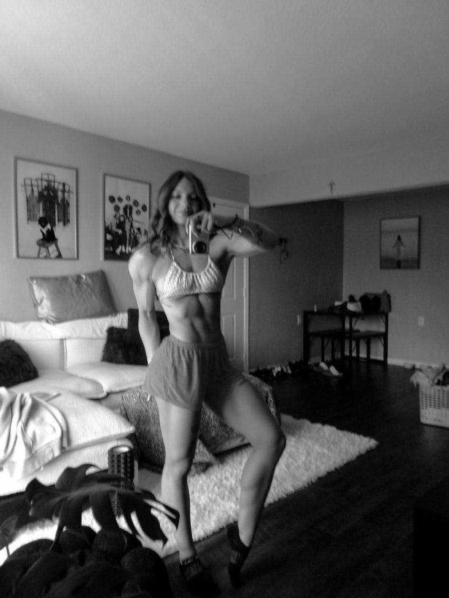 BritBFitt's tweet photo. #NoDaysOff https://t.co/76eVgENAAA