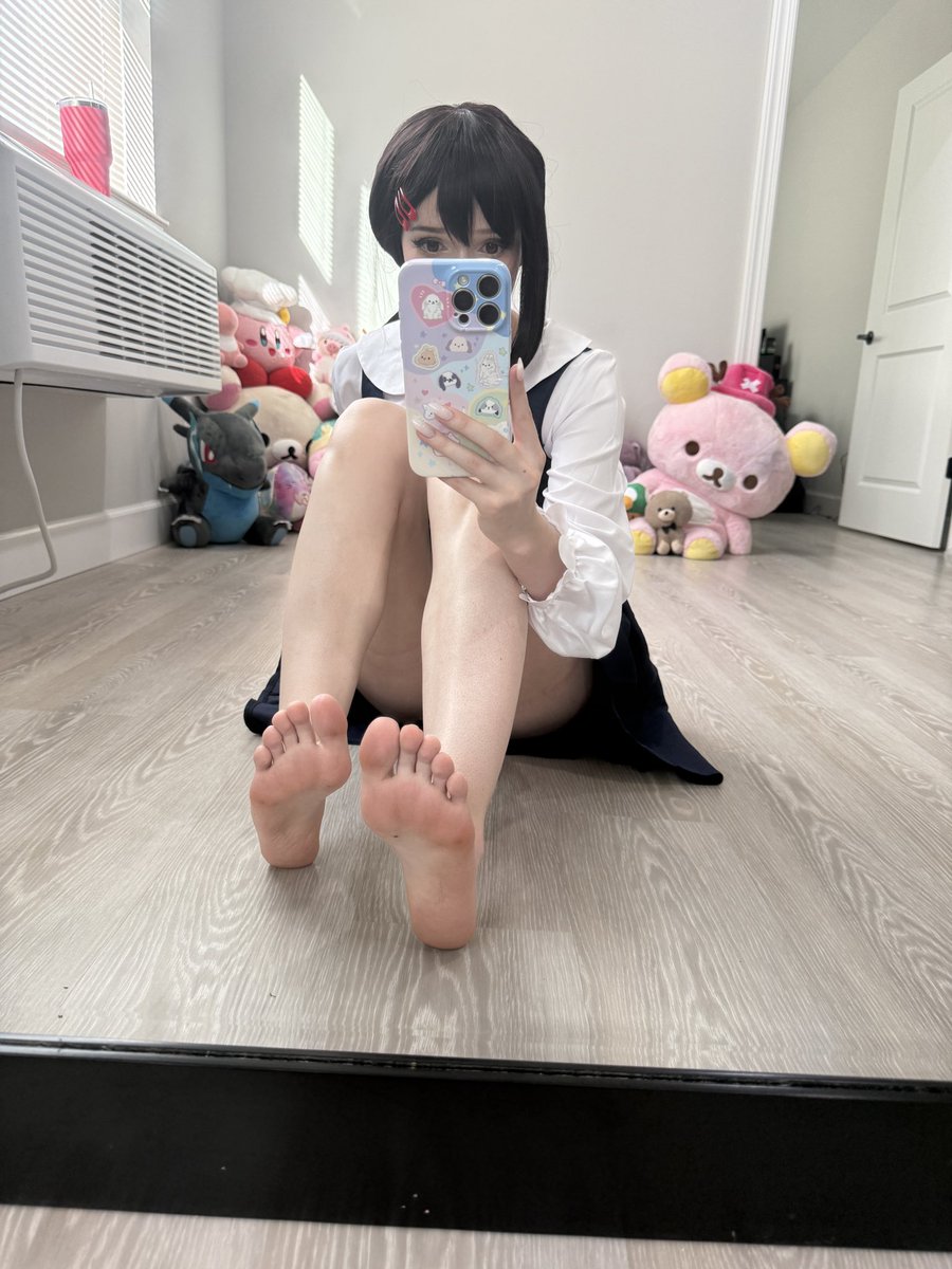bookwormbunnii's tweet photo. Kobeni sole Sunday :D https://t.co/vqa8b2NWDo
