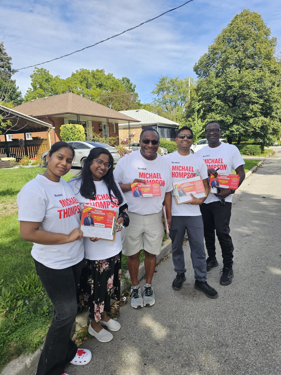 Thompson_37's tweet photo. Another great day canvassing in the community, speaking with residents, listening to their concerns, and hearing what matters most to them. #ReElectMichaelThompson  #ScarboroughCentre #Ward21 #TeamThompson https://t.co/4B0C3FmxL4