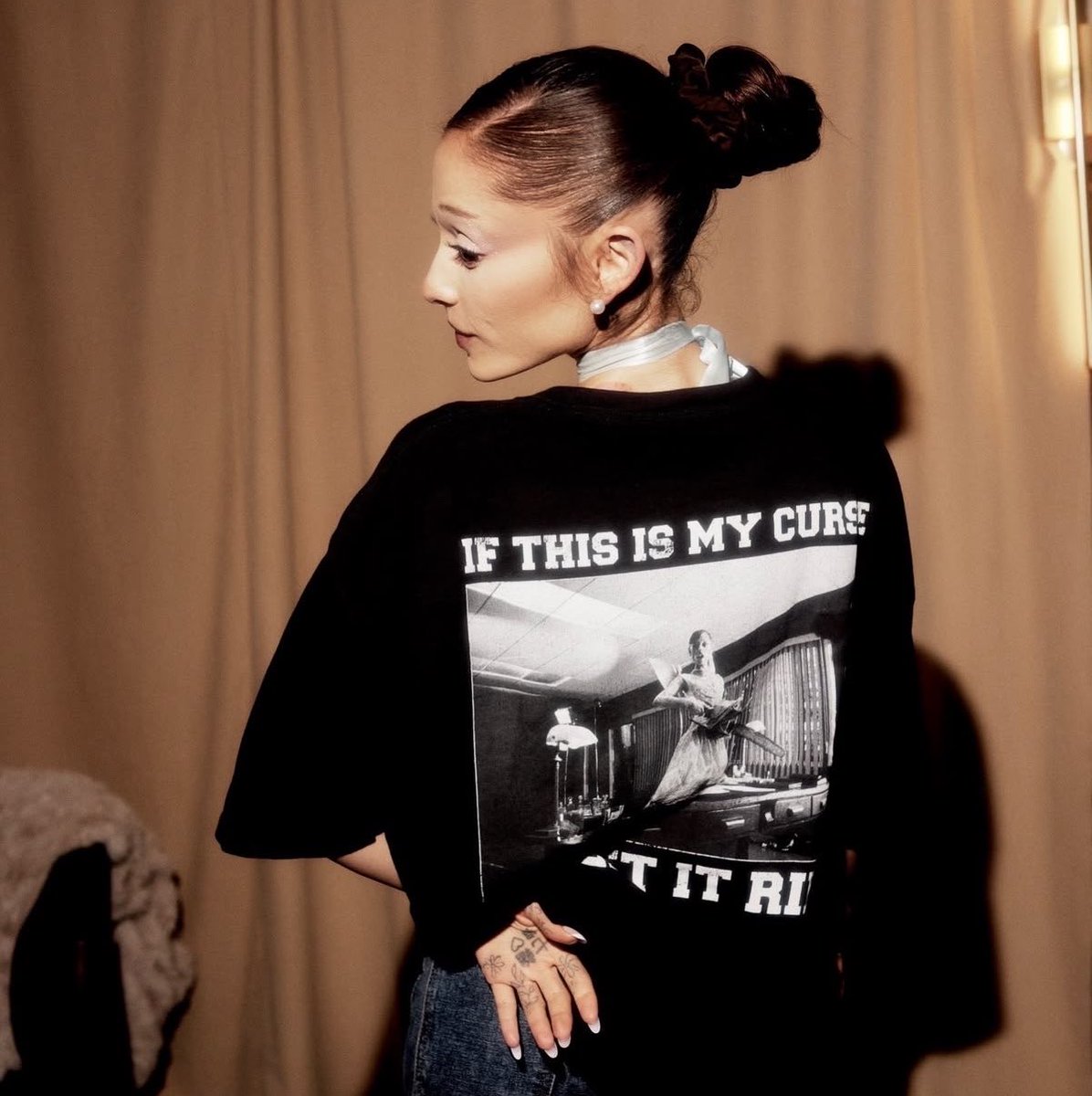 theegrandeheels's tweet photo. 2026 is expected to become ariana grande’s biggest streaming year ever https://t.co/729CI1moDD
