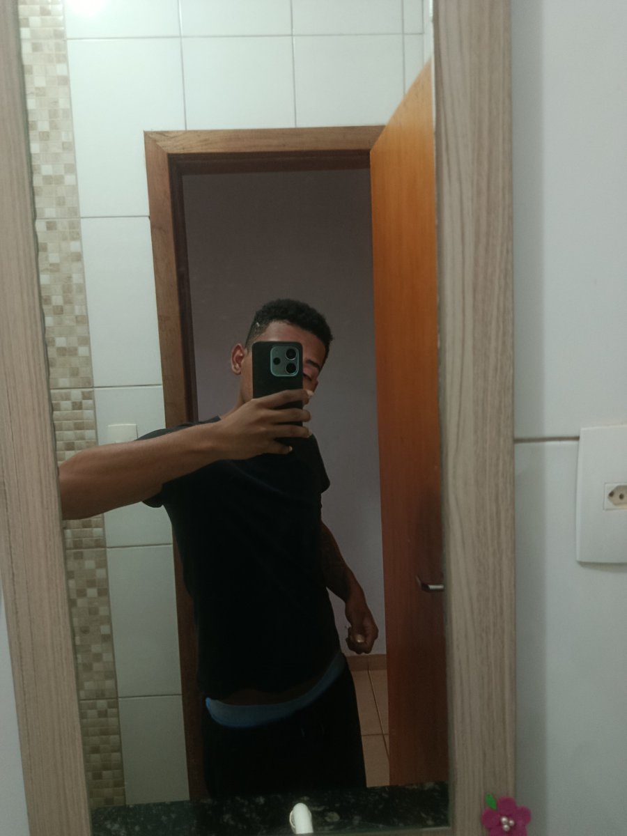 Vilh3Luis's tweet photo. Domingo 👅🍁😈 https://t.co/vLkpCOyGJM