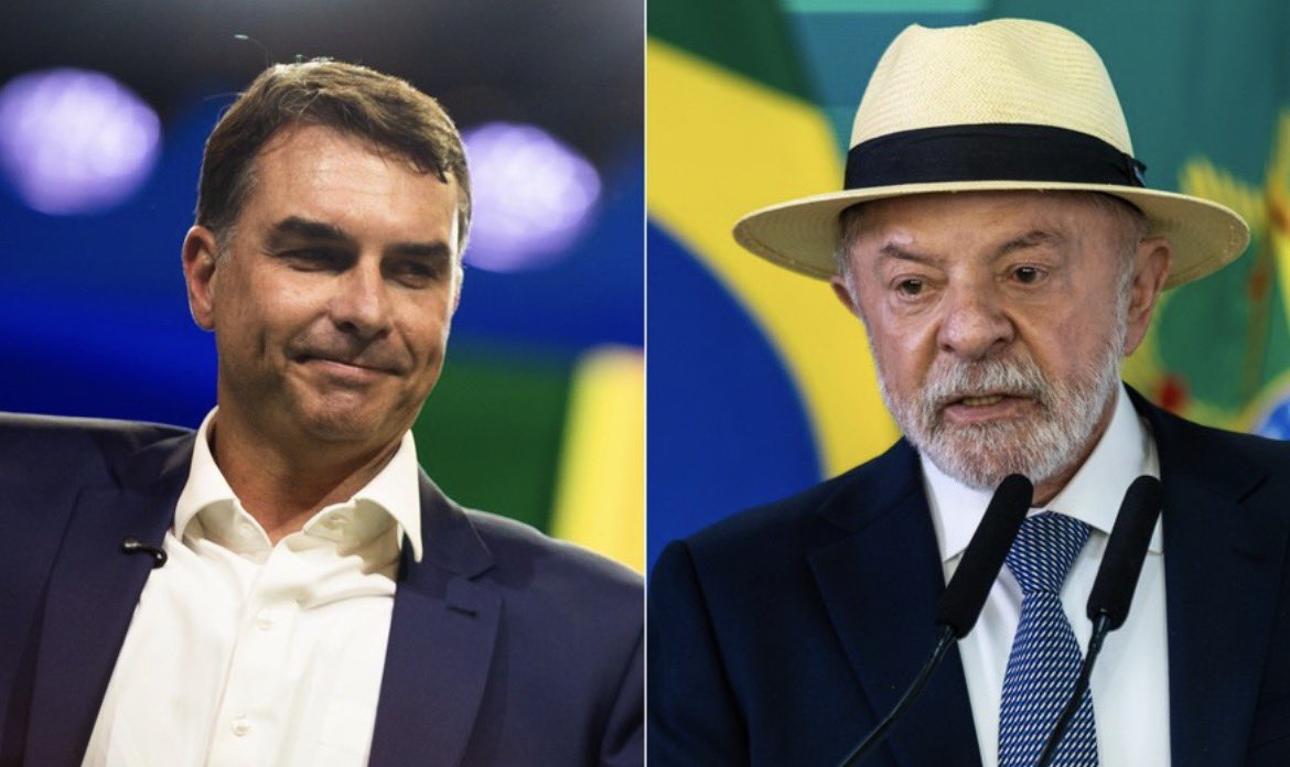 OFCBostil's tweet photo. >Apoia a Lei da Misoginia 
>Prometeu aumentar ainda mais o bolsa família 
>Quer doar celulares para mulheres
>Quer criar cashback do bolsa família para mães solteiras
>Apoia pautas identitárias e pede votos políticos LGBTs
>Prometeu fornecer internet grátis 

Quem é o candidato? https://t.co/LYC6ovdOlj