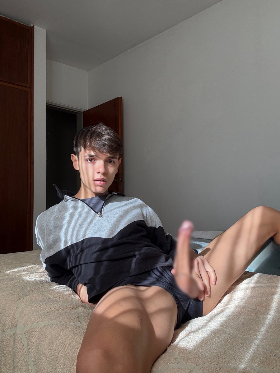 ITS_LEO_BOY's tweet photo. Ask me for more here: https://t.co/kUmnp2AI9o 😈 https://t.co/2Ztj7ghBdD
