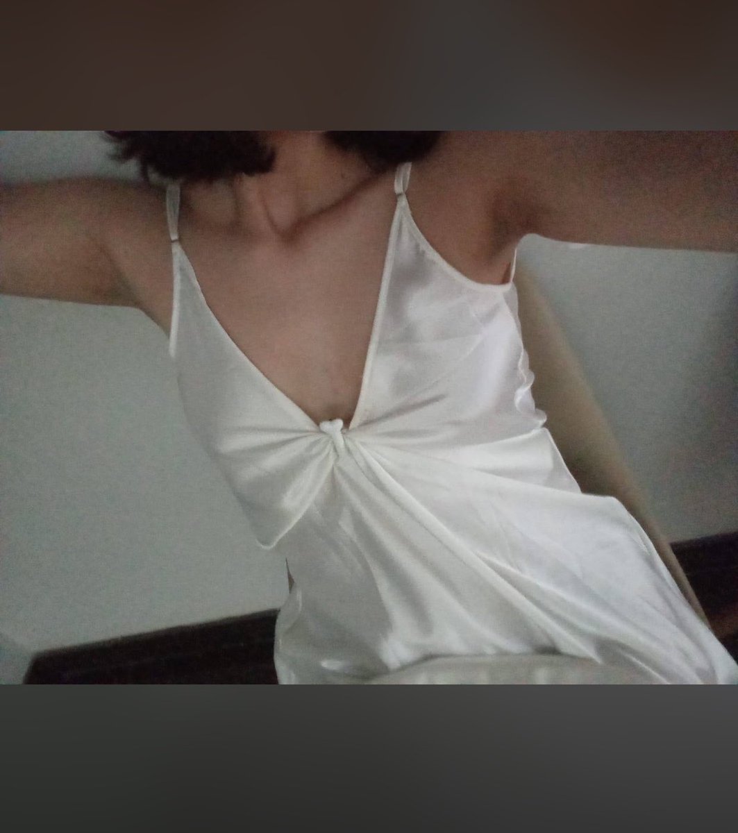 zoombiekvz's tweet photo. Gente, socorro, entrei na minha conta do Tumblr de 2023/2024, e que gatilho https://t.co/3XShJElVzJ