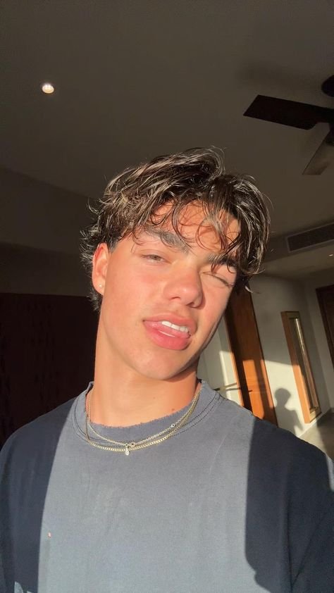 LEVFUCKERMAN's tweet photo. ❤️+🔄+🖼️

Respondo en privado.

• Primera impresión: ㅤ
• ¿Te follaba?: ㅤ
• ¿Duro o suave?: ㅤ
• ¿Saldría contigo?: ㅤ
• ¿Mimos al terminar?: ㅤ
• ¿Beso, abrazo o marcas?: ㅤ
• Confianza (1-10): ㅤ
• ¿Deberías poner esto también?: https://t.co/lkTKlbSbcY