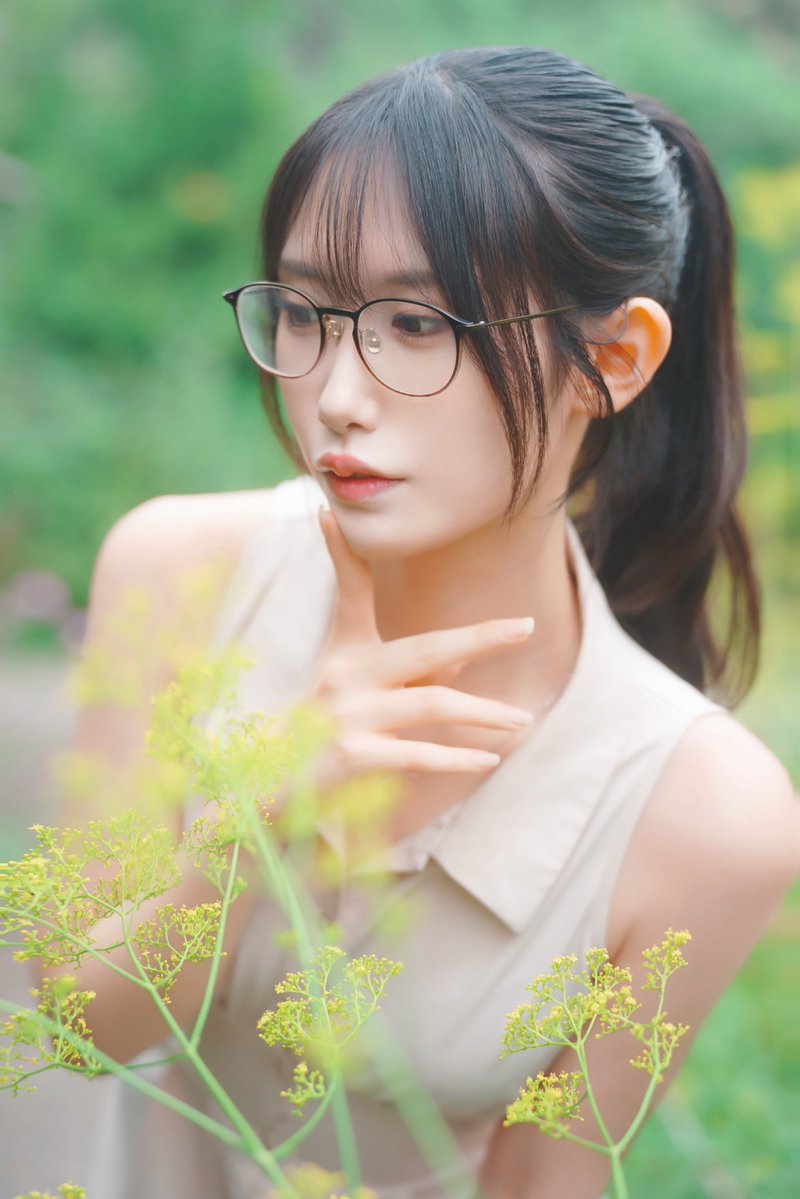 ai__ai358's tweet photo. メガネちゃんとの休日！🌱 https://t.co/nPtAQZgvLY