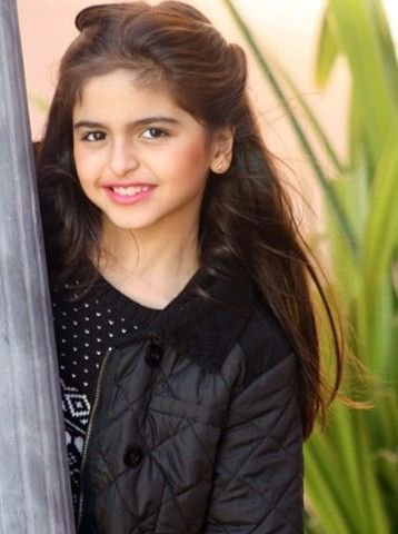 1xmc86's tweet photo. @H9ryat3 امنه عليه https://t.co/NhTU6jtcba