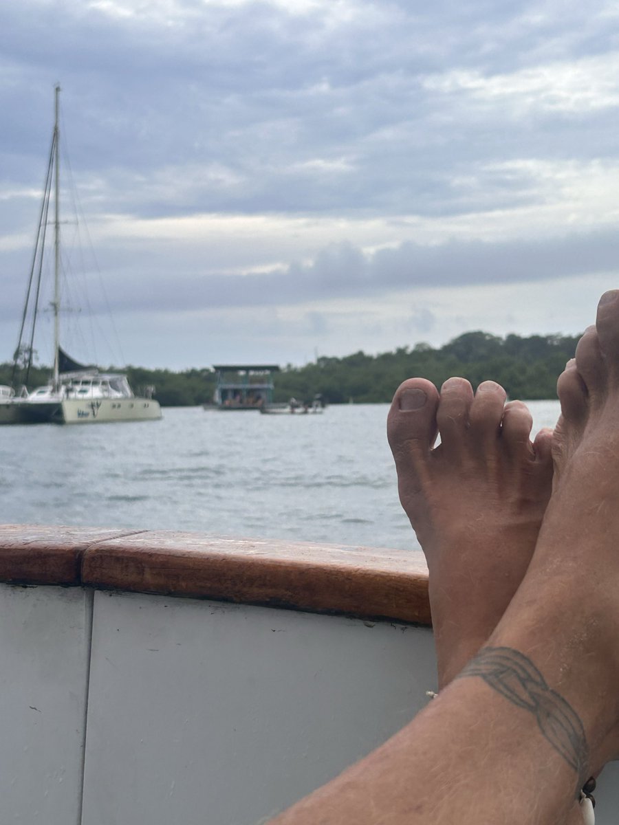 Michael11529021's tweet photo. @jefferymarston1 Love the beach for sure, but the vibe of life on the boat doesn’t suck! https://t.co/Nnhb76f6PG
