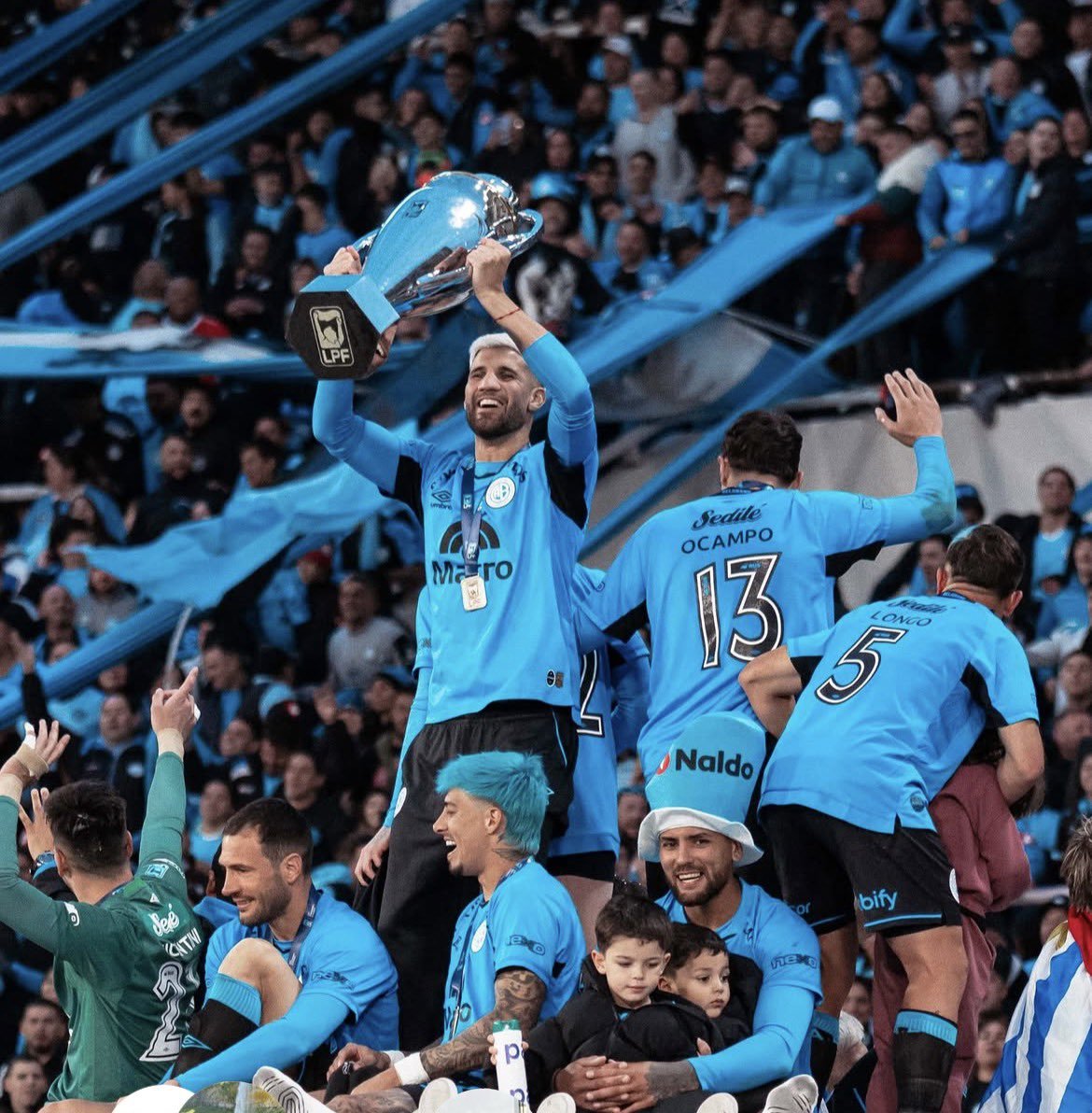 MartinKemper06's tweet photo. #Edlp Gran trayectoria, campeon de la ultima copa de la liga siendo figura y puede jugar tanto de 2 como de 6. Belgrano ya no juega por nada hasta el año que viene. 
Prestamo hasta fin de año. https://t.co/6qRKSVNEwg