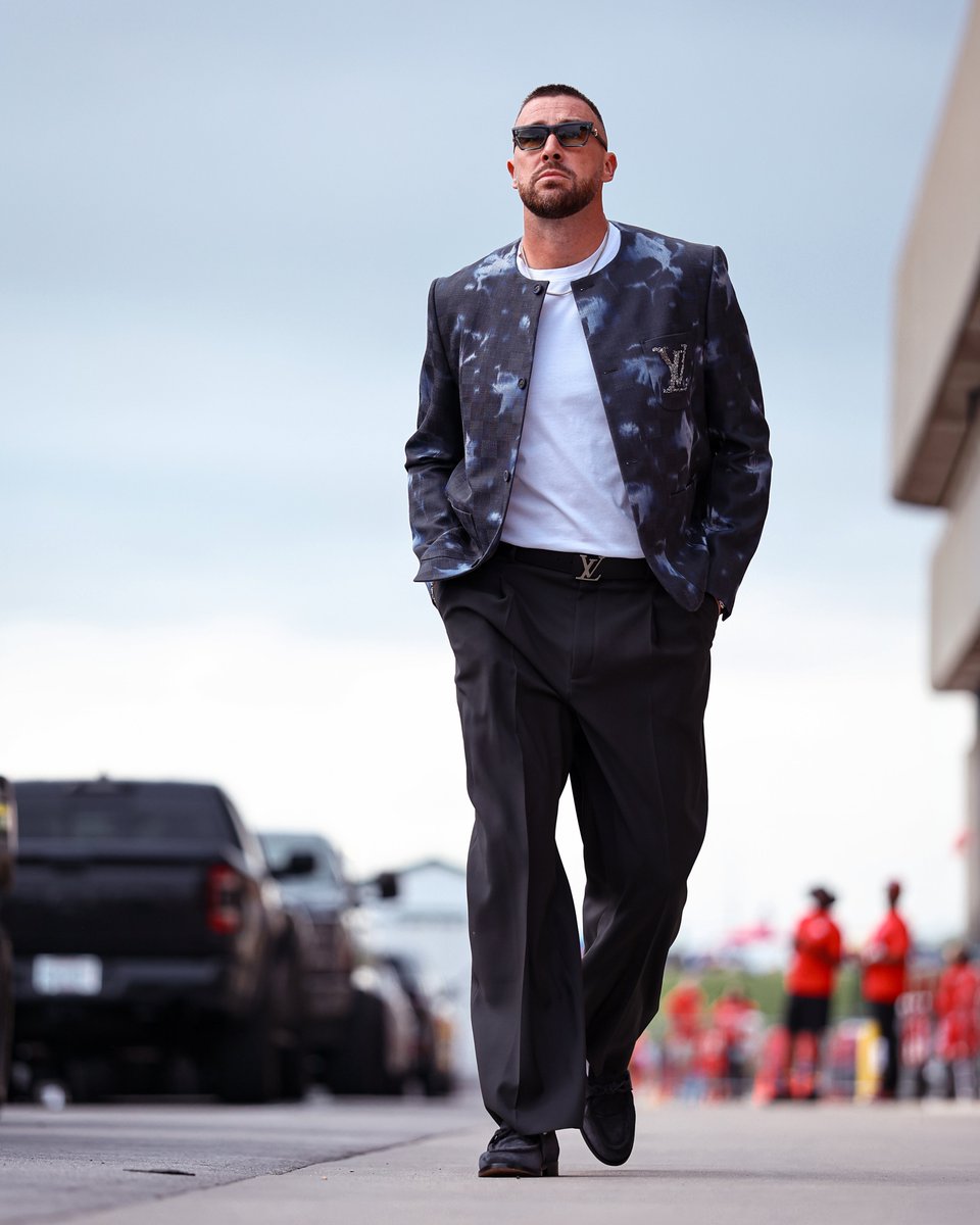 Chiefs's tweet photo. TK in LV. https://t.co/lI72nm9Ezf