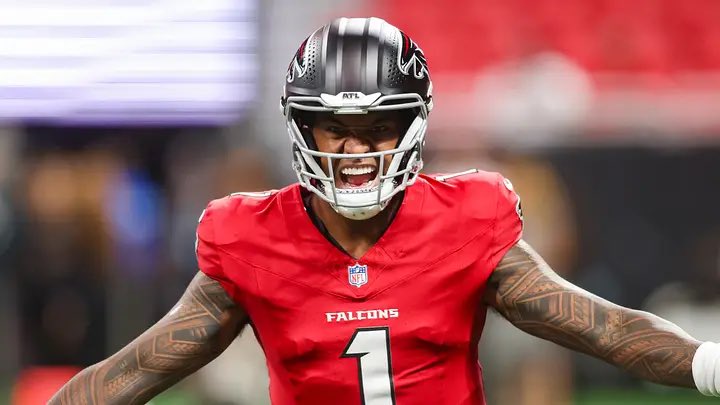 KevinHarlanEfct's tweet photo. The concept of Tua causing two franchises to compete for the first overall pick in the same season is truly remarkable.

Not sure it’s ever been done before. https://t.co/wHgaaXnYlH