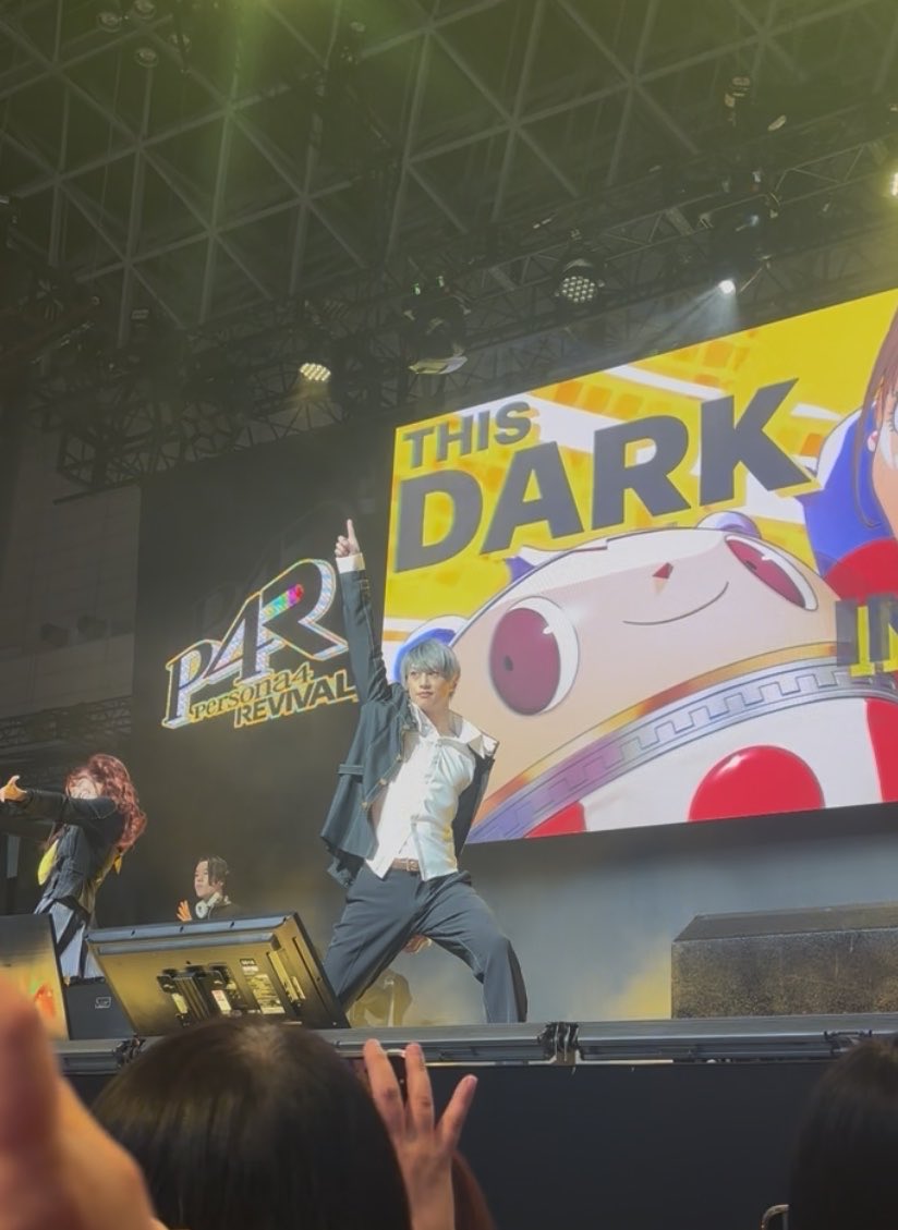 aaarrryyyy's tweet photo. この4Dのポーズあったの嬉しすぎた https://t.co/4A97Q41vHX
