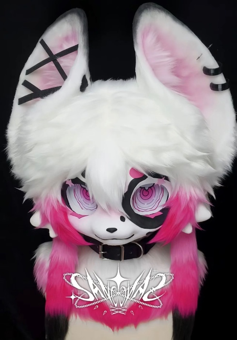 futa_sable's tweet photo. I just received a contribution towards Fursuit Head + Paws ❤️ from Anonymous via Throne. Thank you darling! I love seeing my subs work together~ ♡♡
https://t.co/d6A8ywBft2 https://t.co/r6J9lDrJg2