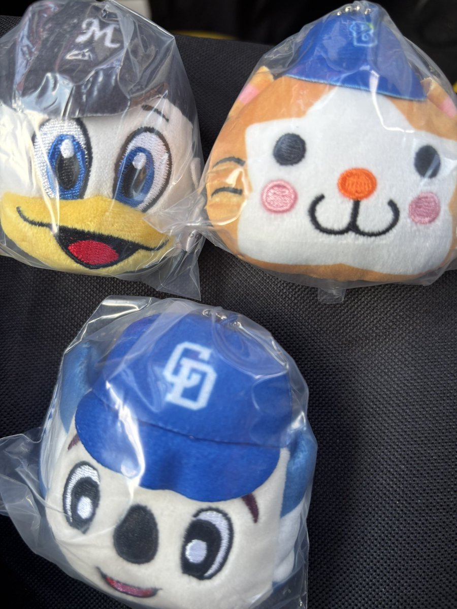 yupon070405's tweet photo. 【交換】プロ野球マスコット フェイスぬいぐるみ セ・リーグ パ・リーグ
ガチャガチャ ガシャポン

【譲】パ:マーくん セ:DBスターマン ドアラ

【求】 ハリーホーク つば九郎 (クラッチ)or定価➕手数料

広島住みなので広島の方は手渡しでも🉑

条件あ��方、お心あたりある方
リプDMお待ちしてます https://t.co/hH26nwaQFu
