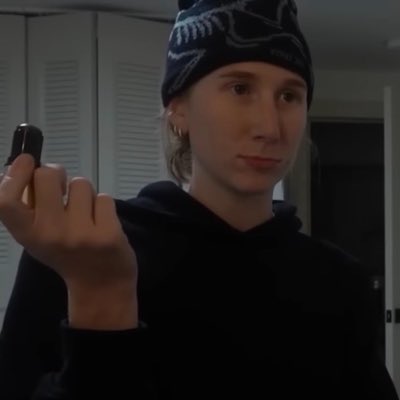Loserlemon5's tweet photo. #NewProfilePic https://t.co/Db9awcnHhW