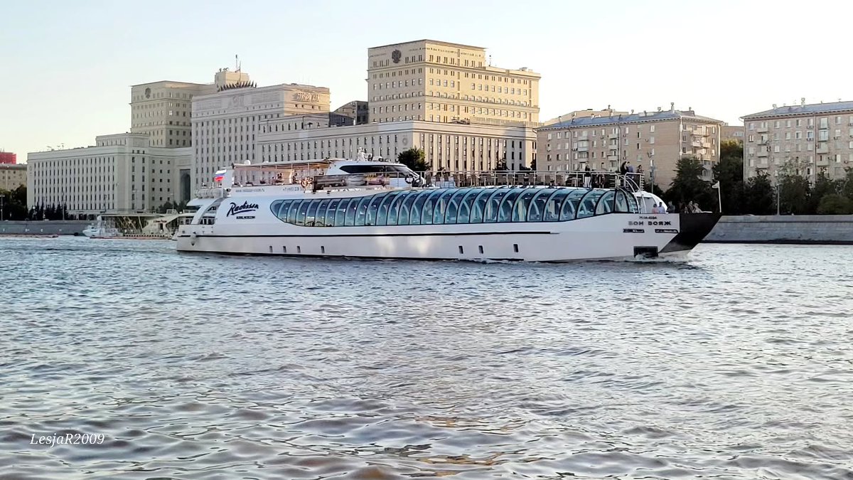 KevaBarelldlrk's tweet photo. Photo by Леся Р. on August 10, 2026. May be an image of yacht, riverboat, houseboat and text. https://t.co/U7KFGlOP2C