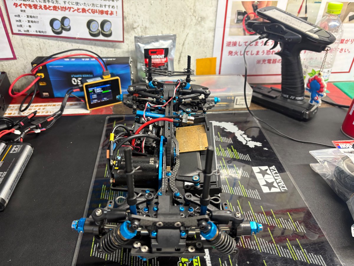 GHj53u's tweet photo. タミグラ西日本が中止になったので急遽ナゴタムへ。
掛川でF1をやる夢は無くなったのでチャレGTとワーチャンJr練習に切り替えます！！ https://t.co/K0rCadUoUz