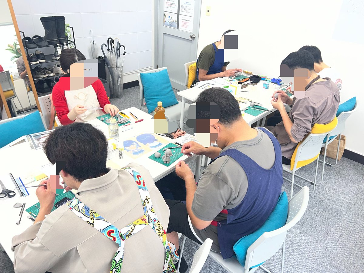 kaiki_lisa's tweet photo. ここでポストしてないのですが、ガレージキット教室は順調に進んでいてとっても良い雰囲気です。
今日も1日生徒さんに楽しんでもらえるように進めていきます☺️ https://t.co/Tpaoav9Rz7