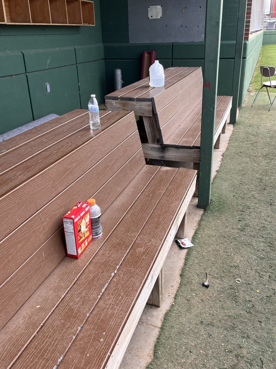 KCHSBSBL's tweet photo. Way to keep it classy, @WacoStormClub . Open our field up to you, and I really appreciate you leaving trash for the coach to pick up. Get a clue. @FossilRidgeBsb https://t.co/ll1vV6Jjlm