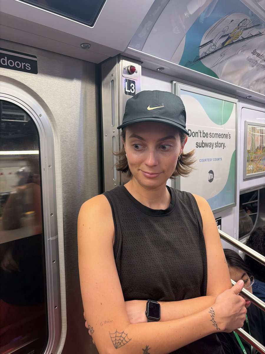 thebeaches tweet picture