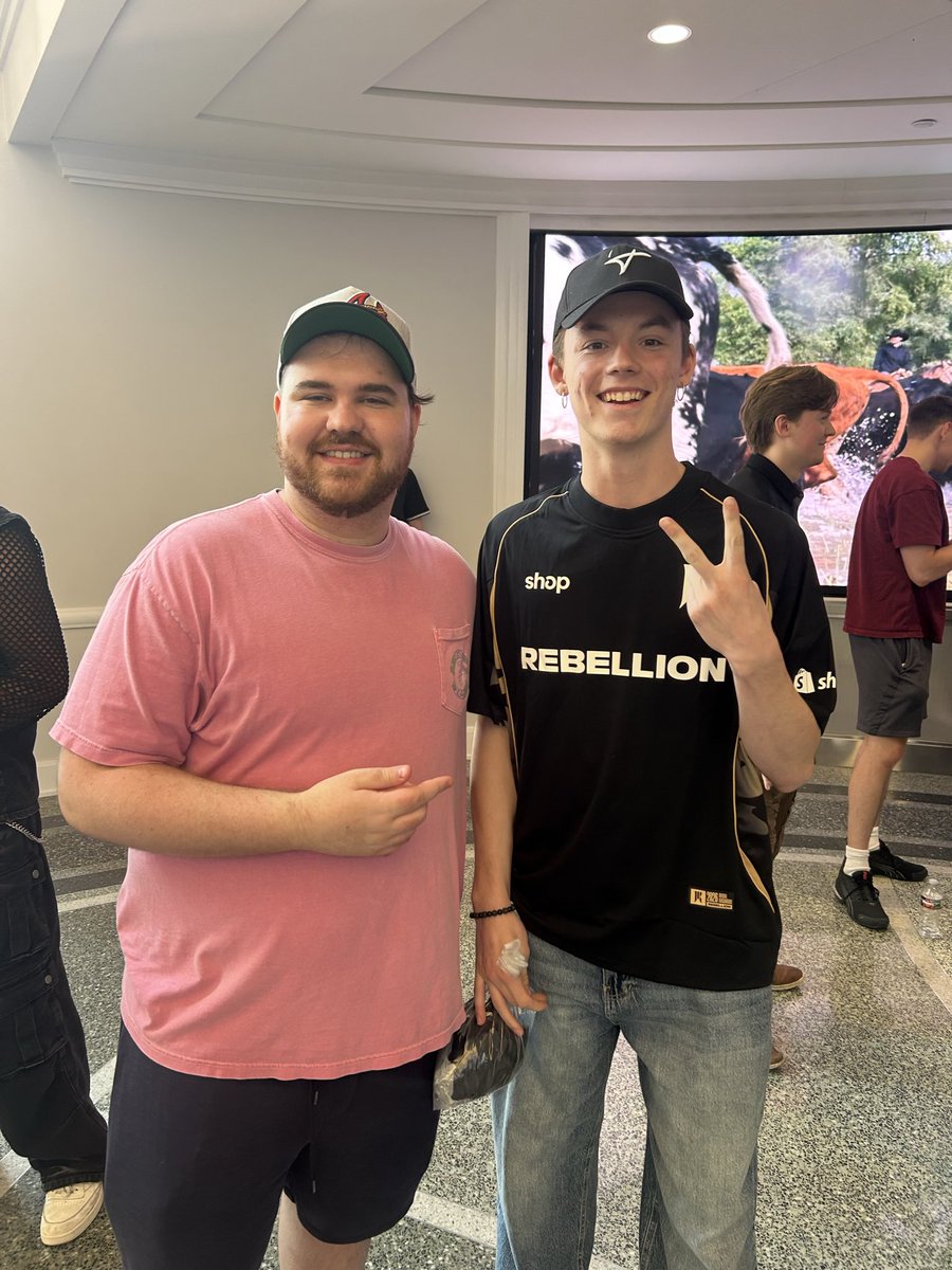 Txnner07's tweet photo. @_Flitz the goat! will be seeing you on stream 👀 https://t.co/eGmhDaFtKz
