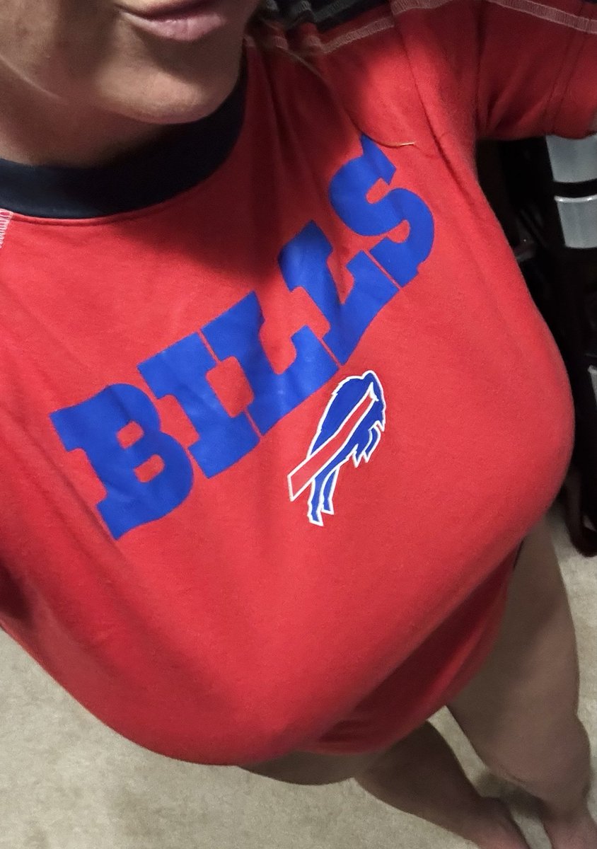 Squirrelchaserb's tweet photo. Found a old bills shirt tonight! I think it still fits 8 years later 🤷‍♀️ https://t.co/LBYU8arEQx