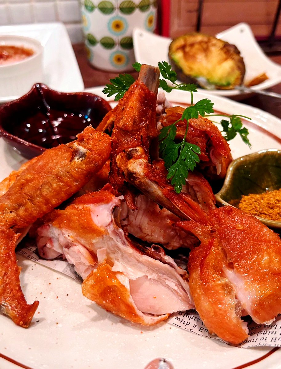 MeradiMeriva's tweet photo. Thanksgiving feast drop: Creamy roasted pumpkin soup, herb-crusted turkey u0026 spiced apple pie! Limited slots this week—book now for a cozy holiday meal.  #Thanksgiving特餐， https://t.co/oEyZdz7Y5i