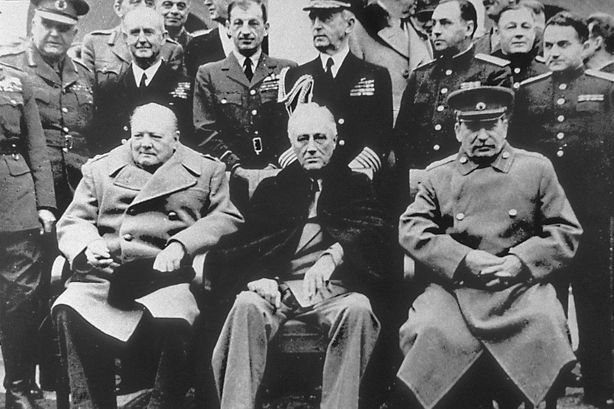 KrulTepesOfc's tweet photo. “Americanism and Bolshevism are the same, seen metaphysically.”

—Martin Heidegger, Black Notebooks. https://t.co/760byc7H5s
