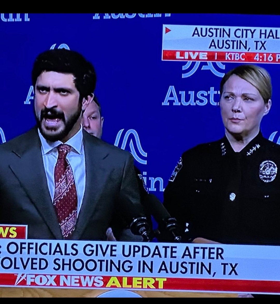 gumppinatx's tweet photo. The look on the chiefs face.🤣🤣
She gotta be thinking "who let this commie weasel in here." https://t.co/0geAnlo1cf
