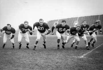 Beata5649213455's tweet photo. Deering Library’s new exhibition celebrates the Wildcats’ wild ride through the years. Don’t miss this tribute to Northwestern basketball history! 🏀📚 #Wildcats
https://t.co/lxIIPBJ65I https://t.co/4tvRCHo6lK