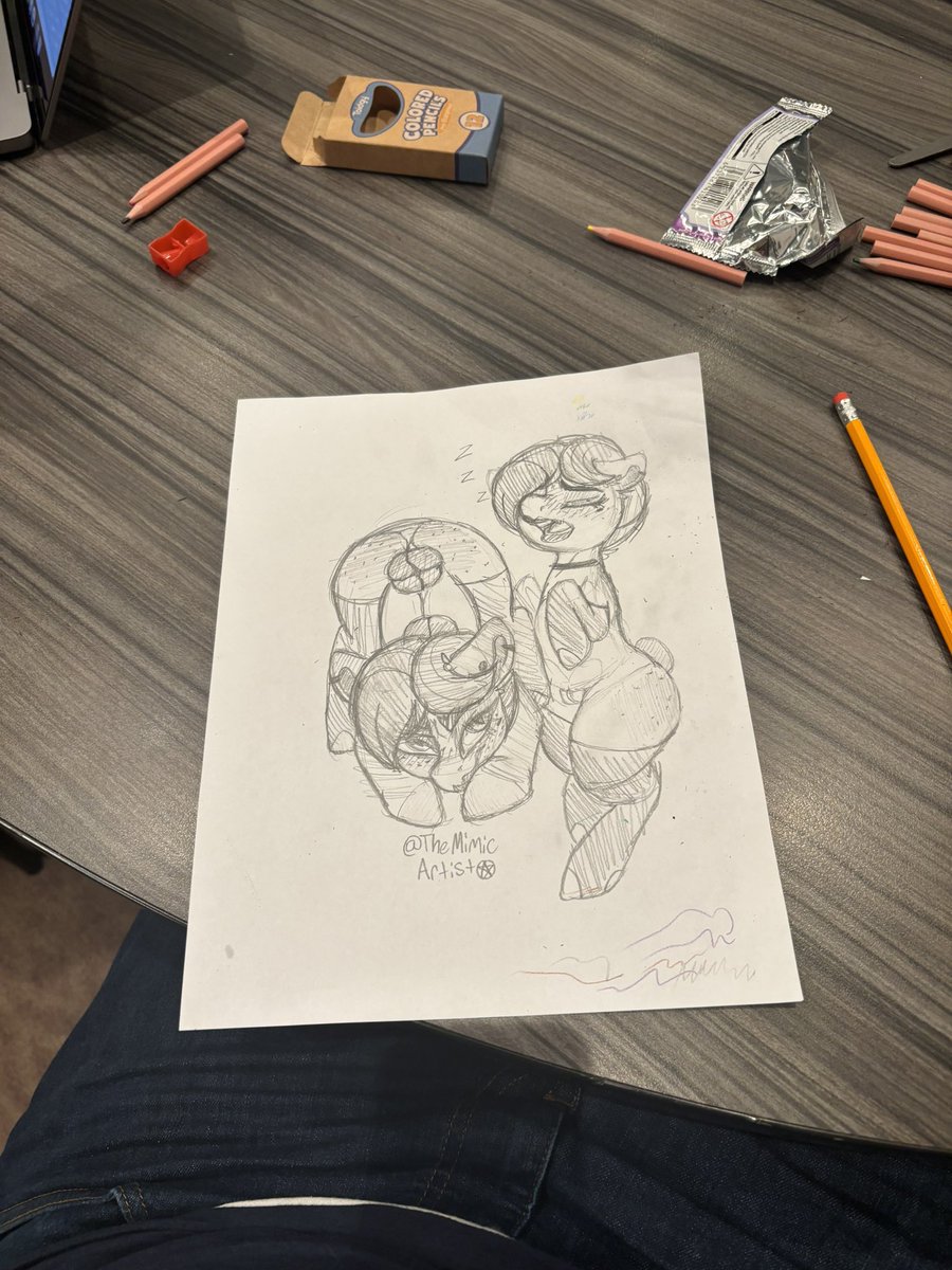 TheMimicArtist's tweet photo. Drew these at bugbrain’s friendship festival! https://t.co/pbYgoZWpLf