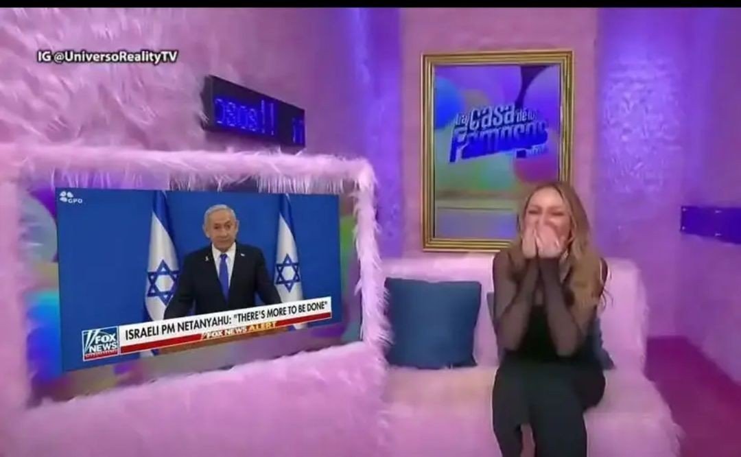 EmZkPr's tweet photo. Tan real. Por eso los judíos sionistas Shanik Berman y Ari Borovoy la apoyan, mientras ensucian con sus campañas mediáticas y sus granjas de bots a sus rivales más fuertes: Mariana y Karina.

#LaCasaDeLosFamososMx
#LaCasaDeLosFamososMéxico https://t.co/zFjQkU3YYM