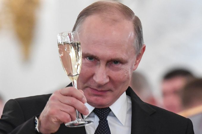 iamBrianBJ's tweet photo. Russia's national election; Putin's party won in a surprise to no one.

Exit polls show that Putin’s United Russia party has won the Russian “election”  

◾️United Russia: 52.8%  
◾️The Communist Party: 14.8% 
◾️LDPR (national-chauvinists): 9.9%  
◾️New People (liberal spoiling party): 8.6% 
◾️A Just Russia (Democratic Socialists) 5.5%  

Keep in mind the communist party, the LDPR and others are controlled opposition for optics, they know their political room and role to play in Putin' s russia. Putin can easily govern with this.

A party who didnt play along,Yabloko was barred from the election by Russia’s Supreme Court after they made it public that they are against the invasion of Ukraine and started skyrocketing in the polls.

Post election; expect a significant mobilisation
Now that the elections are over watch for a further mobilisation (postponed for after the elections as it will be unpopular) as Rrussia has a big manpower problem in Ukraine so big even the North Korean soldiers arent enough to compensate for their daily losses