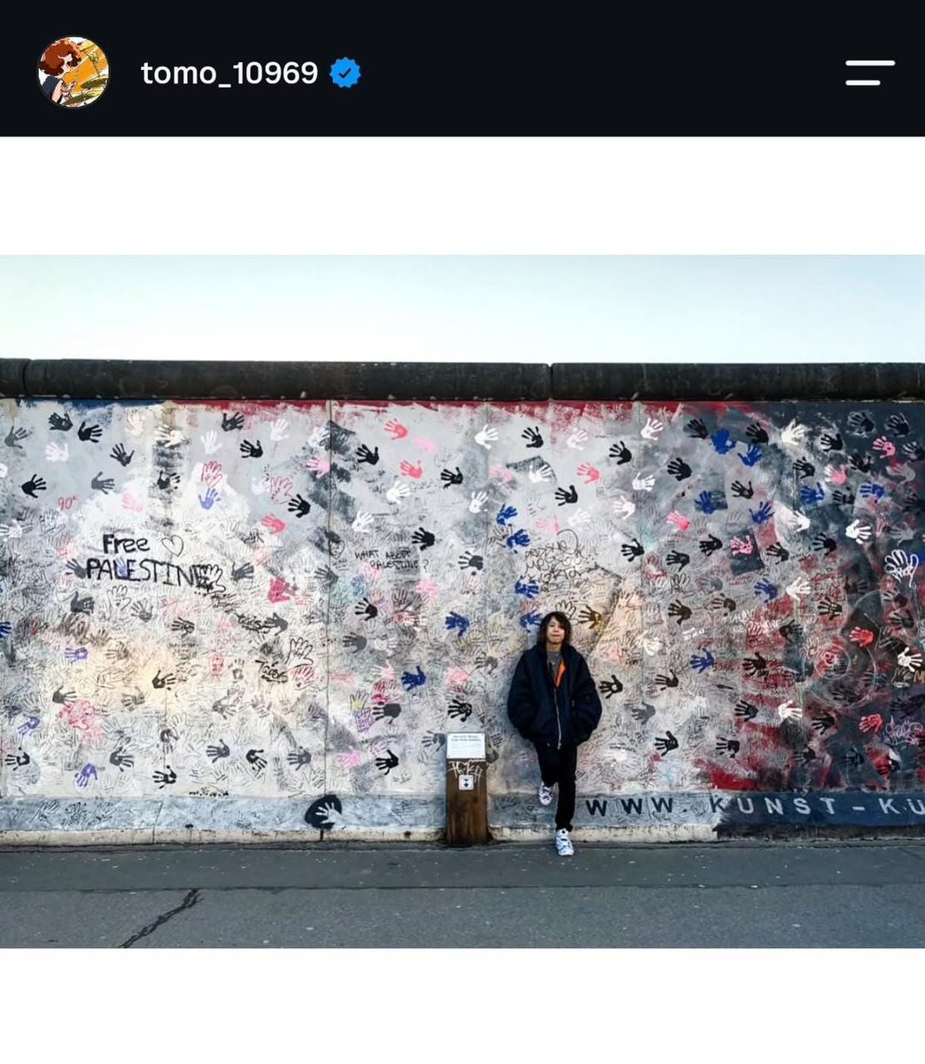 spicytunamayo_'s tweet photo. Been supporting @ONEOKROCK_japan since 17 years ago, now, I retreat bcs of Taka's statement. It's not a war, it's genocide.

I'm with Tomoya, Free Palestine! https://t.co/WtUw2QBnEW