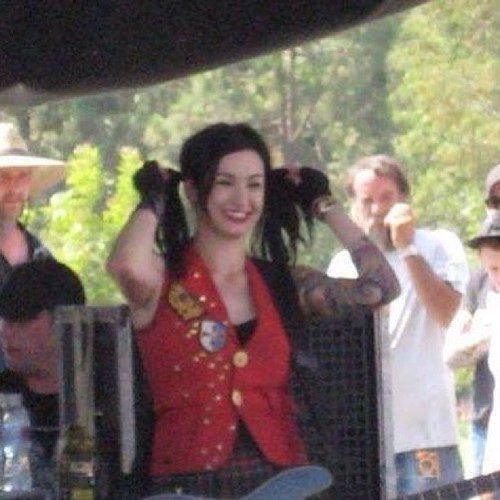 silentviewerl's tweet photo. She invented pigtails btw. Why is nobody crediting her for this. https://t.co/rTu0w0KqrD