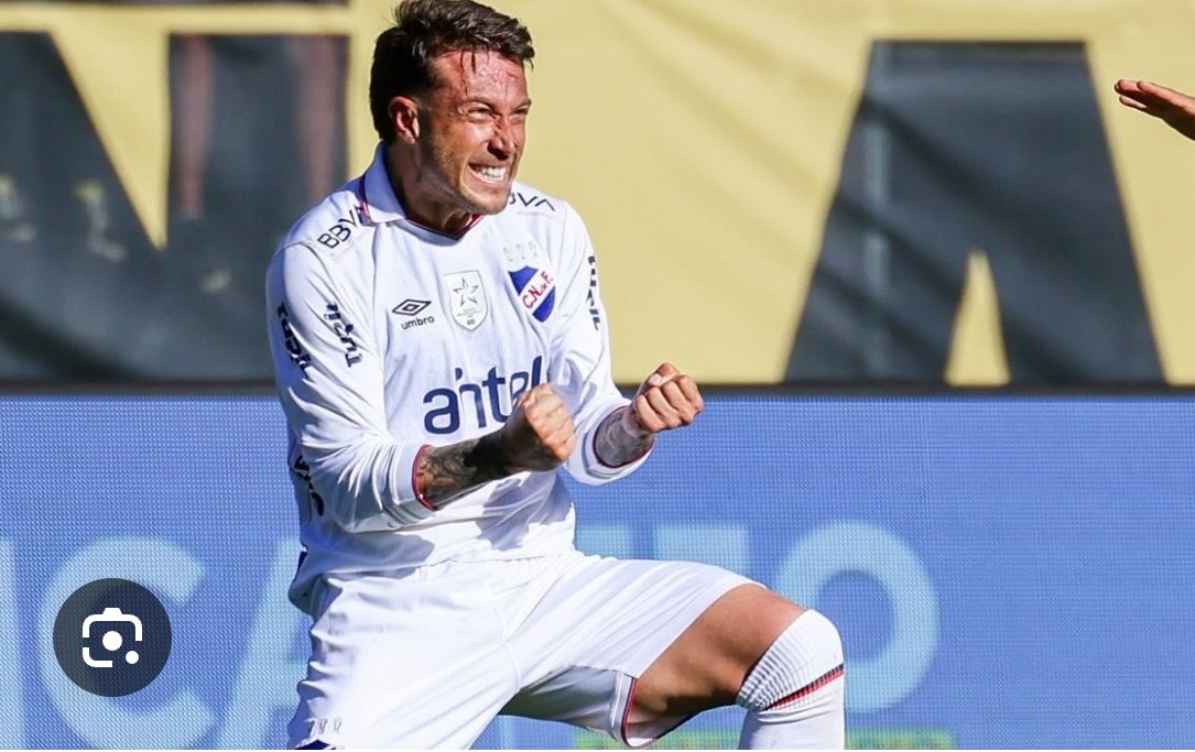ElMudodeLB's tweet photo. Defensivamente te rinde masomenos como Millán , en el área rival incluso es más. 
Y espiritualmente es como Polenta. 

Tremenda incorporación el Tico. https://t.co/MVD9RLIgPi