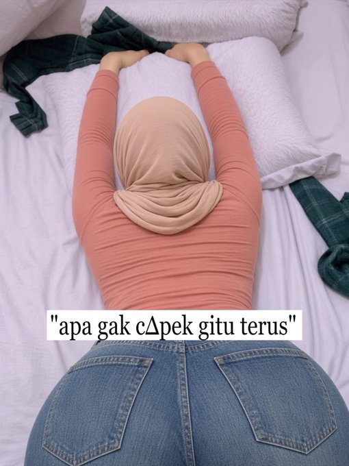KELAS_MALAM_21's tweet photo. cewek nya minta di doggy kata nya enak mentok bngt

full video klik link dibawah
https://t.co/502hfHlmOn https://t.co/HhRe7dviof